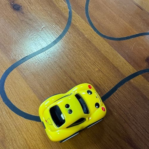 Lumi™ RC Mini Cars – Gesture Control Follow-Me Cartoon Cars